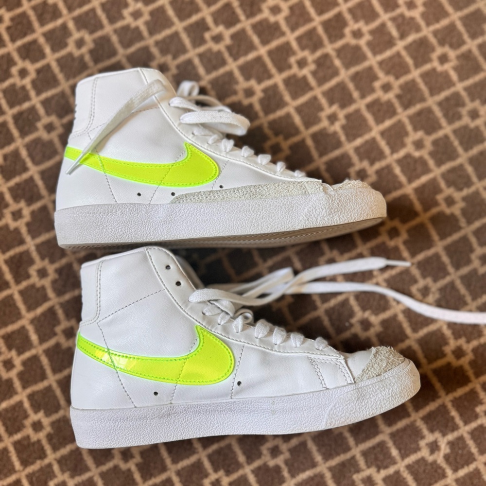 Nike Blazer mid size 6.5 women’s